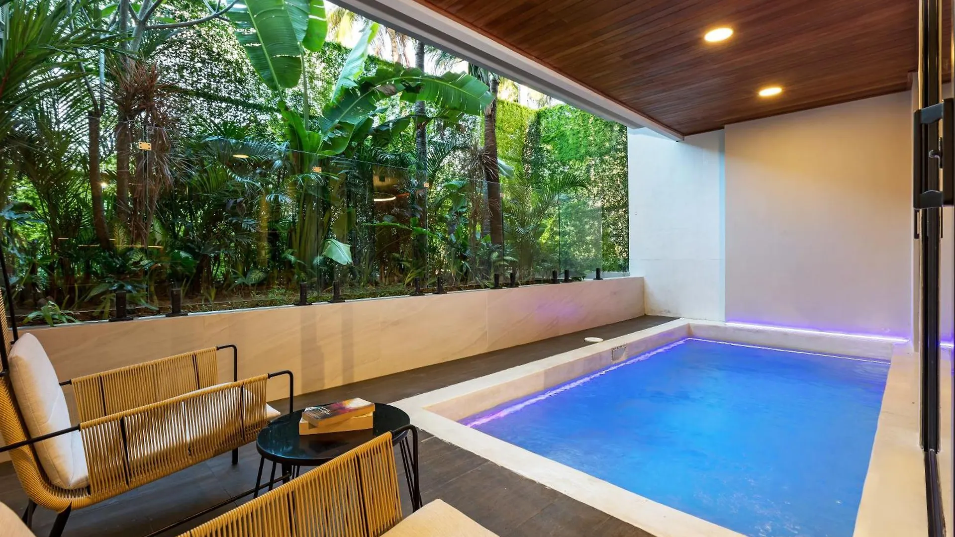 Apartment Alex Villas Complex N4 Canggu  Indonesia